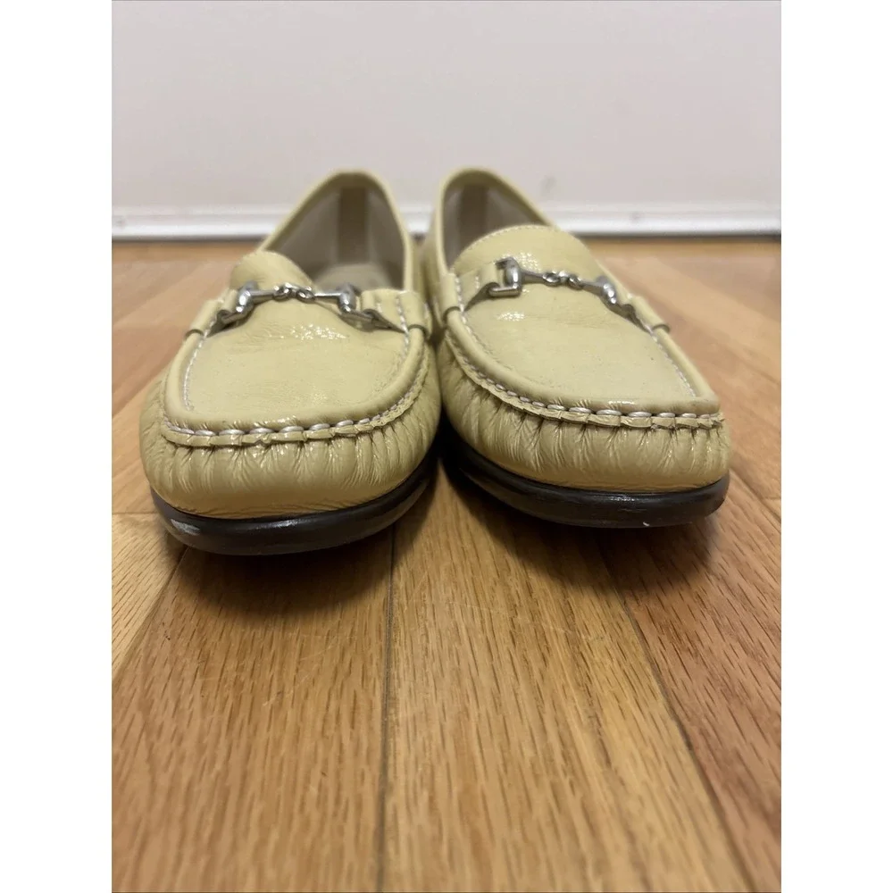 SAS‎ Tripad Comfort Slip On Loafers Butter Yellow Women's Size 9 Narrow